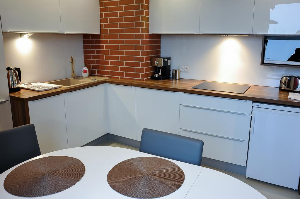Starowka - Riverside Apartment